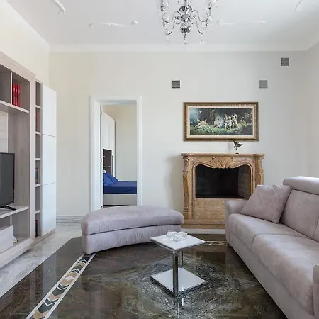 Vincenti By Barbarhouse Ruffano